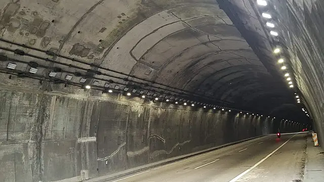 Intervenções em túnel buscam melhorar iluminação e segurança